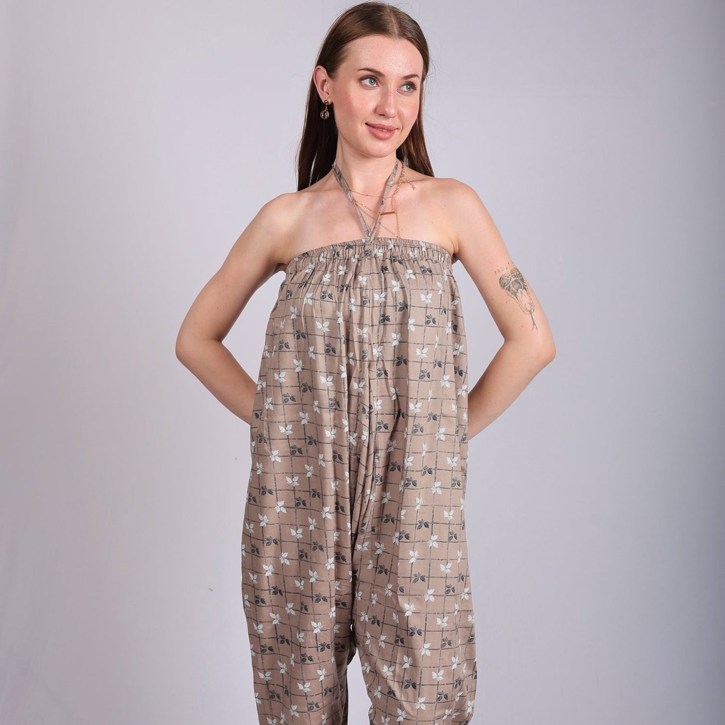 Women's Boho Harem Pants – Multi-Functional Pants with Pockets - FashionZapp.com