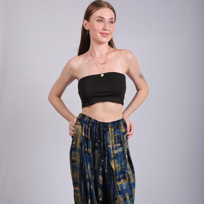 Women's Boho Harem Pants – Chic Pants with Pockets, Easily Transforms into a Jumpsuit, Ideal for Yoga and Beach Outings.