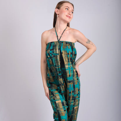 Women's Boho Harem Pants – Chic Pants with Pockets, Easily Transforms into a Jumpsuit, Ideal for Yoga and Beach Outings.