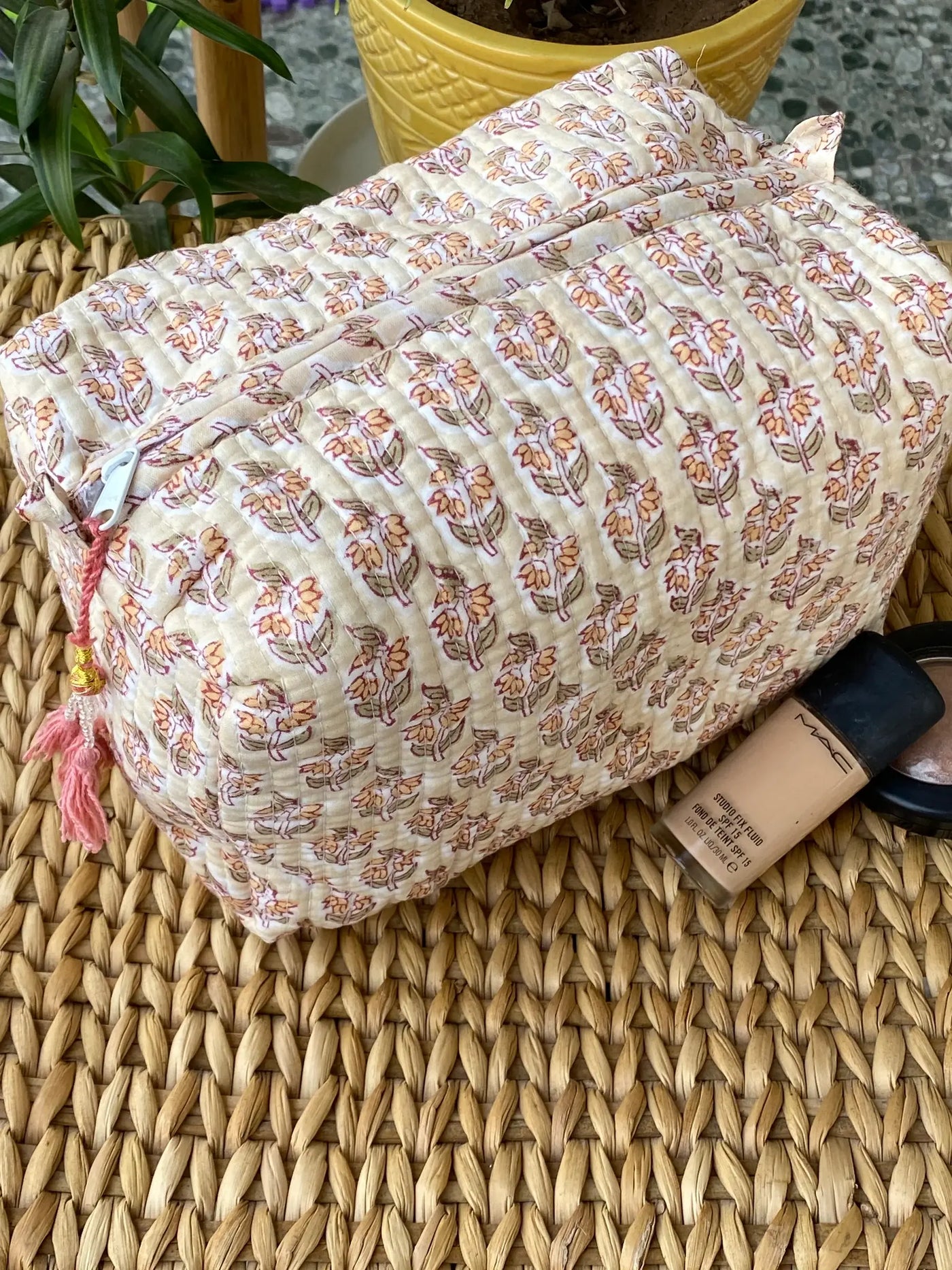 Large Multipurpose Quilted Flower Pattern Pouch/ Bag
